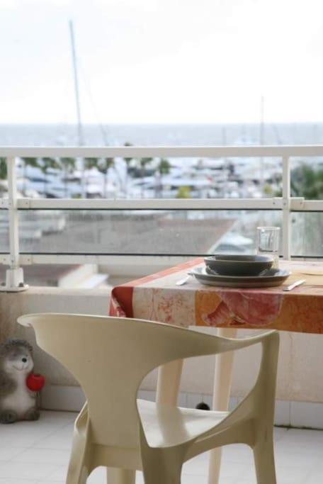 Standing Vue Mer Entre Cannes Et Antibes Golfe-Juan Bagian luar foto